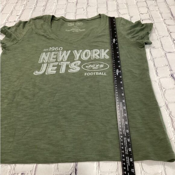 NFL T-Shirt Women’s Size XL Color Green New York Jets V-Neck Forty Seven Brand - Picture 6 of 6